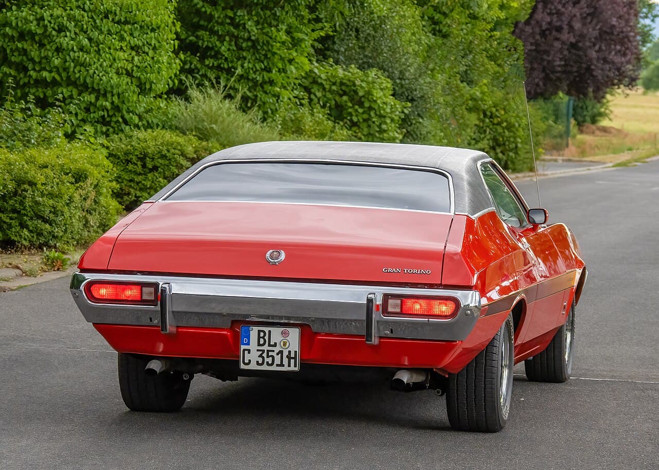 🏁 Vapid Ganado '70 ➡️ Ford Gran Torino en la vida real